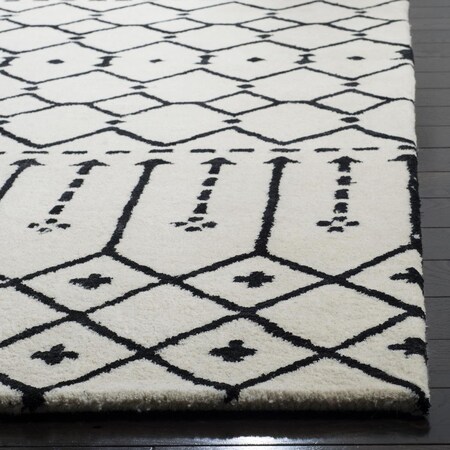 Safavieh 6 x 6 ft. Himalaya Hand Tufted Area RugIvory & Black HIM903A-6SQ